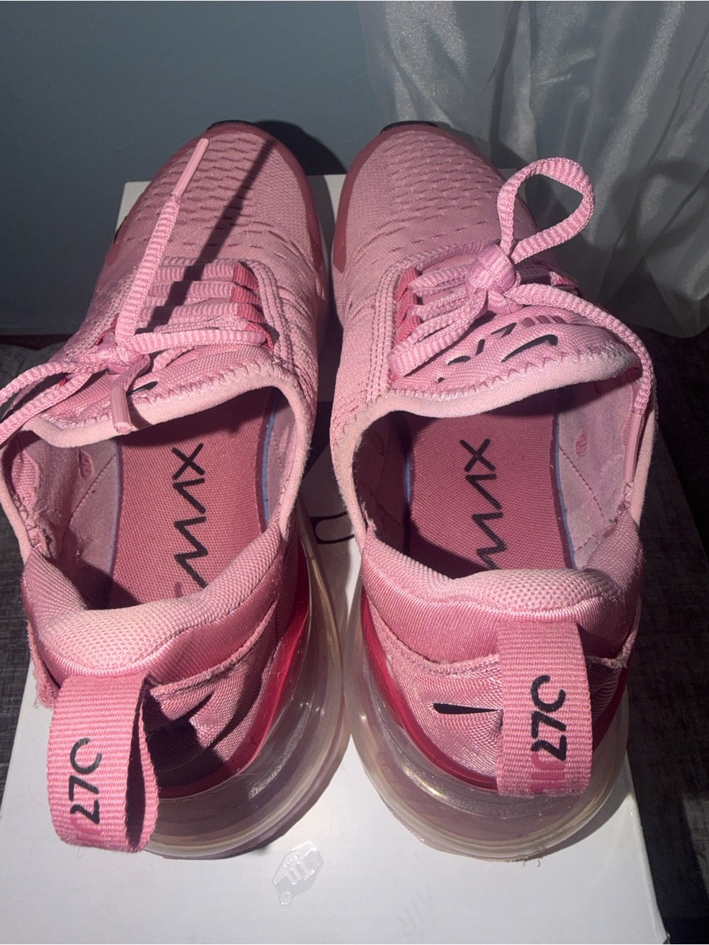 Nike Women’s Sneakers - Air 270 - Picture 7 of 9
